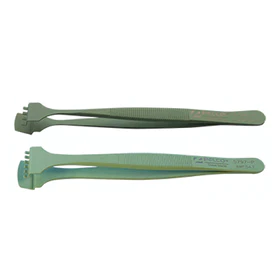 a special form of tweezer with an upper lip full of "teeth" and a flat bottom lip used for handling wafers.
