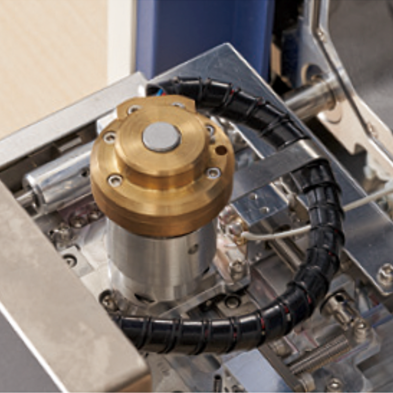 Coolstage Peltier-cooled cryo-SEM stages