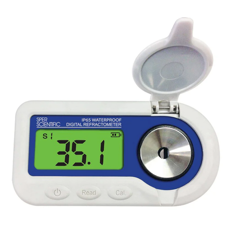 Waterproof digital refractometer, clinical