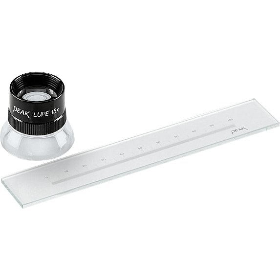 Glass measuring scales for stereo viewers