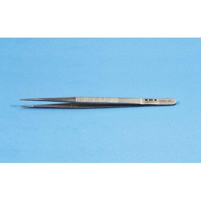 Forceps with serrated grips and tips, alignment pin