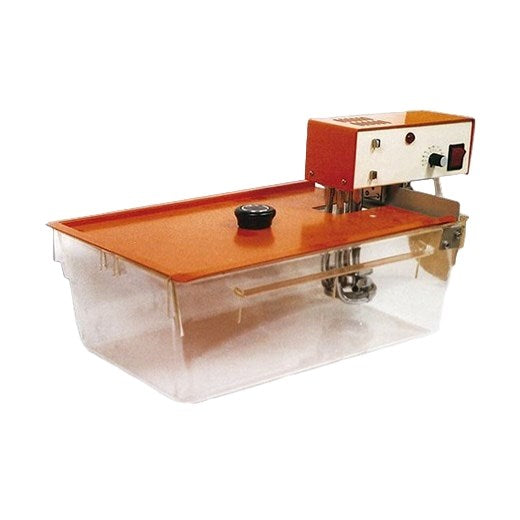 Analogue polycarbonate water baths with immersion circulator