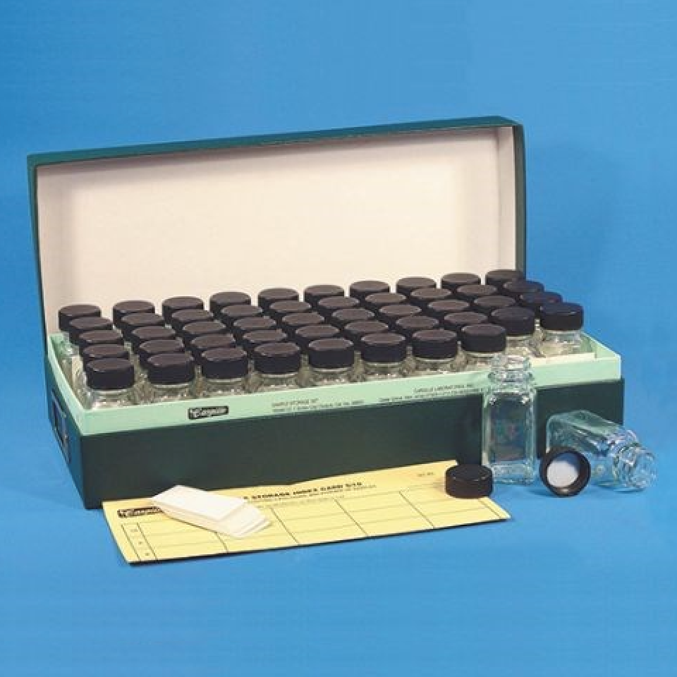 Glass vials in storage box, square vials – ProSciTech
