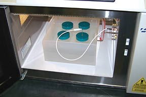 Microwave tissue jars for decalcification