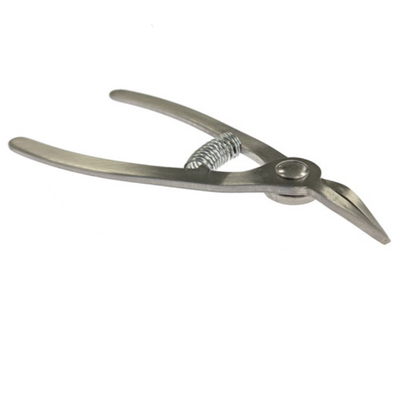 Reflex wound clips
