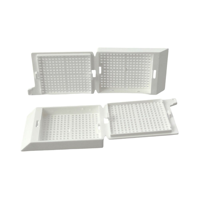 Histology cassettes, POM, moulded lid, fine mesh, white