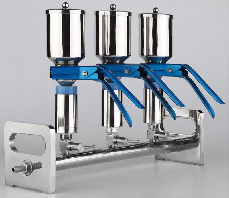 Vacuum manifold filtration systems